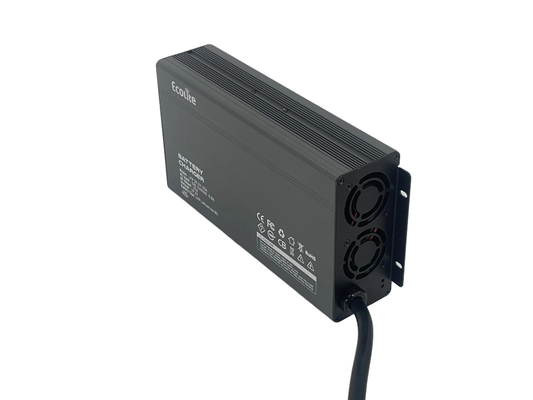 LFP 29.2V 25A RV 리?? 배터리 지능형 팬 제어 IP20 보호