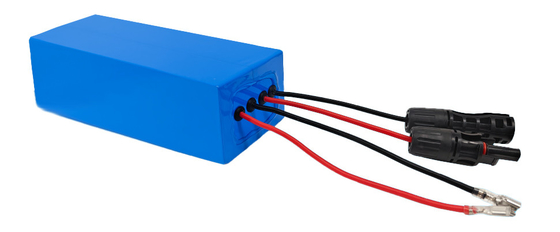 24V 2.6Ah 긴 사이클 라이프>10000cycles 리?? 티나이트 LTO 배터리 통합 MPPT 기능